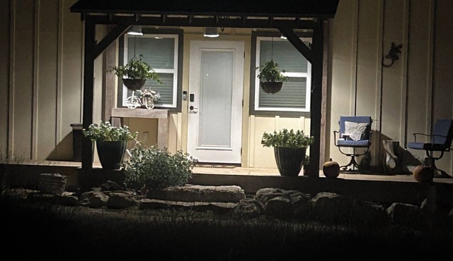 Cozy cabin in lovely Boerne with AC, WiFi