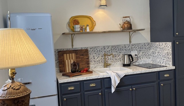 Cozy cabin in the heart of America’s favorite, wild playground