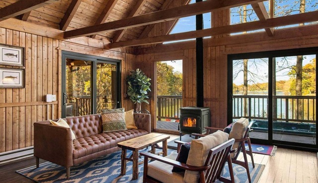 Cozy Cabin | Lakefront, Hot Tub, Outdoor Sauna