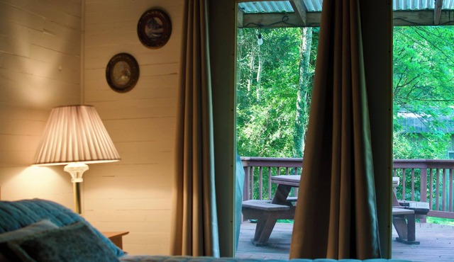 Cozy Cabin @ Laurel Creek - NRG