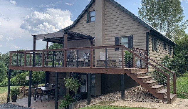 Cozy Cabin Minutes from Raystown Lake/Allegrippis Bike Trails