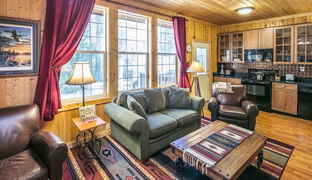 Cozy Cabin minutes from Yosemite