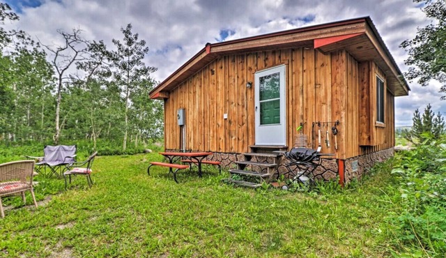 Cozy Cabin Near Glacier Park