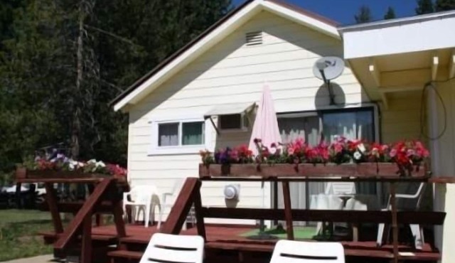 Cozy Cabin Near Lassen National Park, California