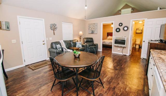 Cozy cabin nestled in the Ozark woods