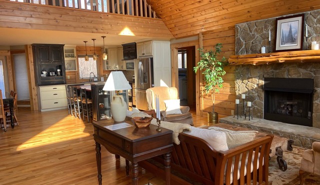 Cozy Cabin on 4 Acres with Fishing Pond Close to Town