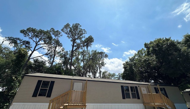 cozy cabin on lake placid fishing spot, house with 3 bedrooms, and 2 bathrooms!