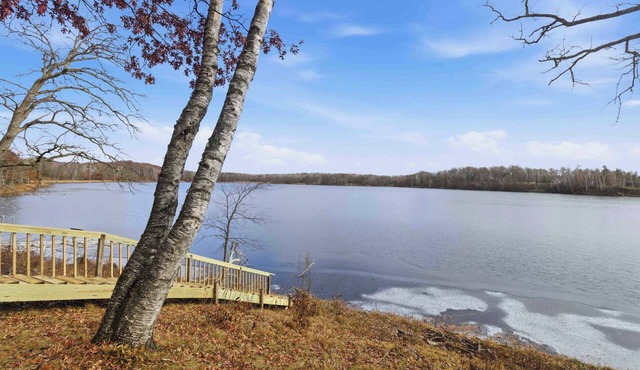 Cozy Cabin on Little Rabbit Lake, near Cuyuna Recreation Area.