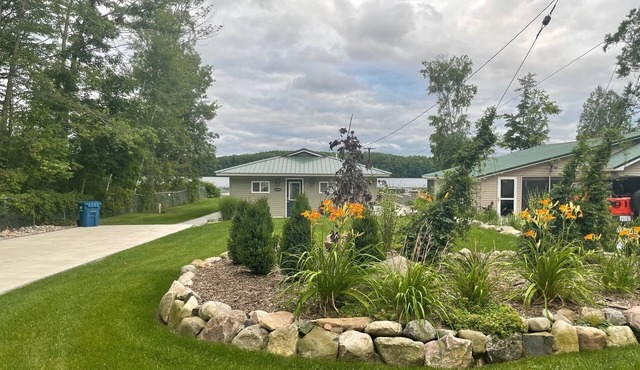 Cozy Cabin on Muskegon River - Fishing, Boating, Ferris U
