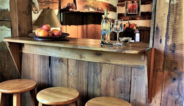Cozy Cabin on Shenandoah Farm