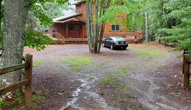 Cozy Cabin on the Lake
