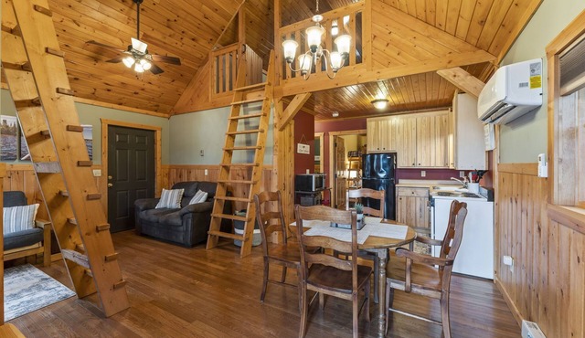 Cozy cabin on the water and still close to everything!