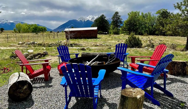 Cozy Cabin/Private fishing on Chalk Creek