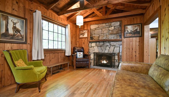Cozy Cabin: Trails & Family Memories