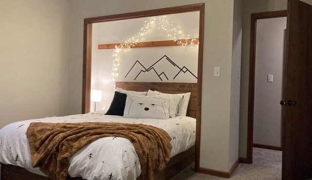 Cozy Cabin tucked in 5ac of private woods!