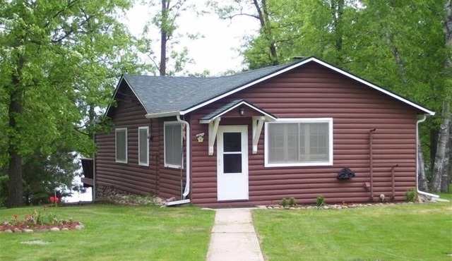 Cozy Cabin Vacation Rental on South Long Lake, Brainerd, Mn.