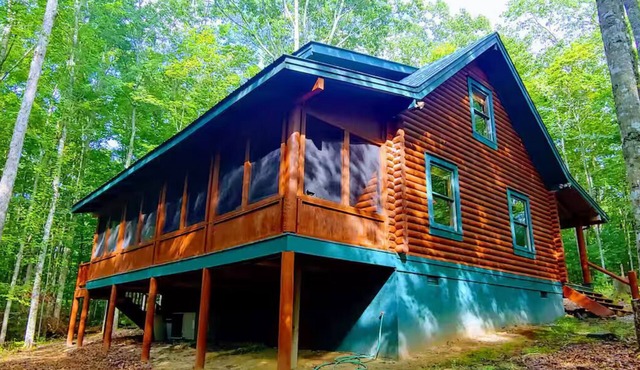 Cozy Cabin w King Bed, 8-Stall Barn/Borders Big South Fork Natl Park