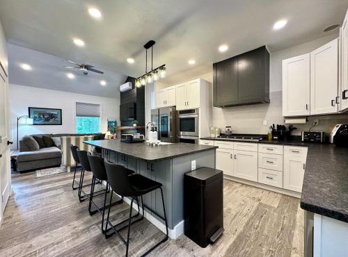 Cozy Cabin w Private Hot Tub and Fire Pit