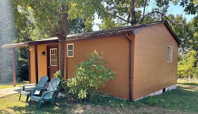 Cozy cabin with AC in Ringgold - Perfect for a getaway