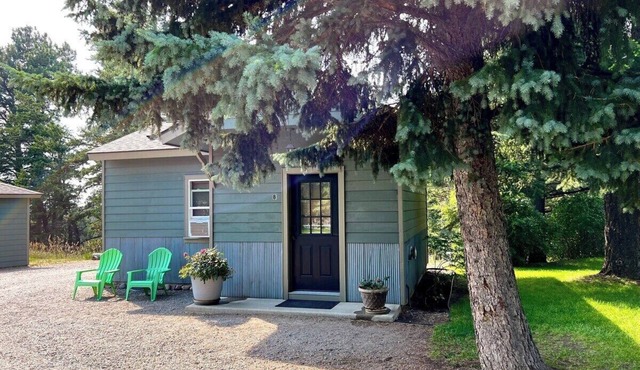 Cozy Cabin With Mountain Views