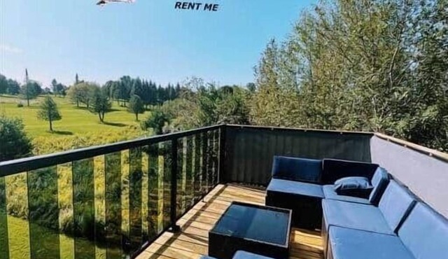 Cozy Calabogie condo with high speed internet