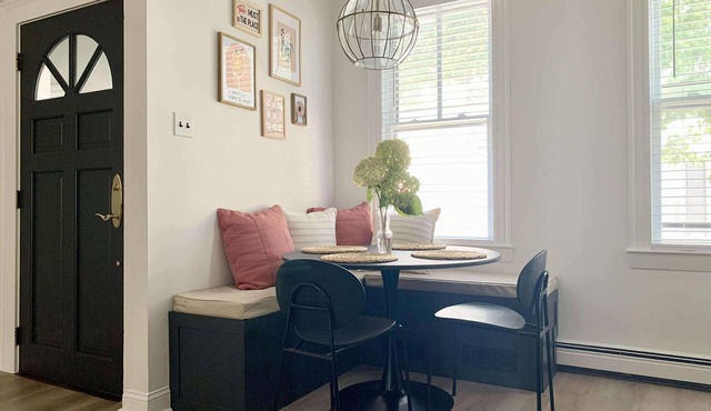 Cozy Cambridge 2bed 2bath w/Patio & Parking Pass