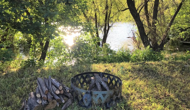 Cozy Camp Cottage at Glamping St. Louis