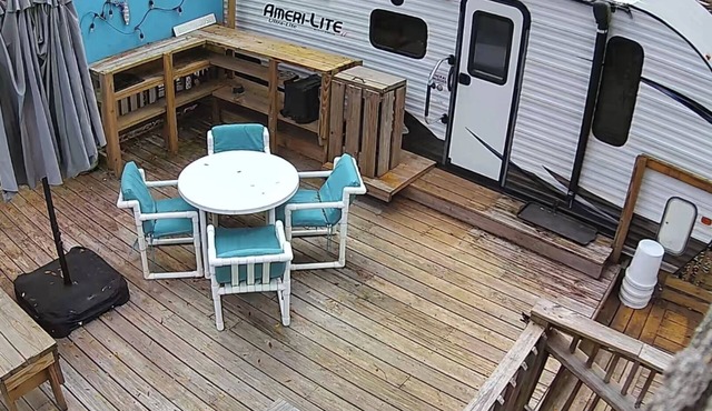 Cozy campground with AC and WiFi in charming Salt Springs Resort