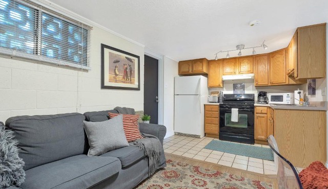 Cozy Canyon Rim Apartment in SLC - Sleeps 3