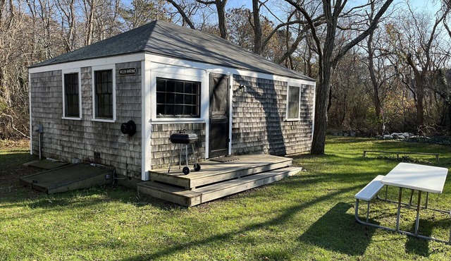 Cozy Cape Cottage with Beach Access