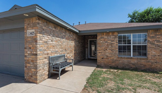 Cozy Casa a 3 bedroom house with all the necessities in Lubbock near Texas Tech