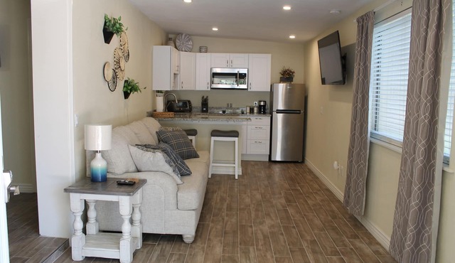 Cozy Casita sleeps 4