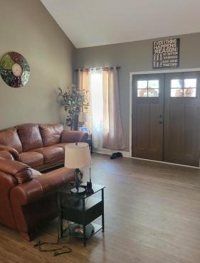 Cozy Catawba home offers 4 bedrooms, 2 full baths