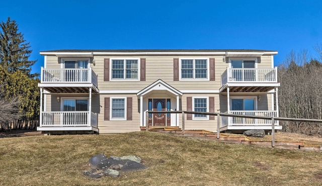 Cozy Catskill Condo - 2 Mi to Windham Mountain Ski