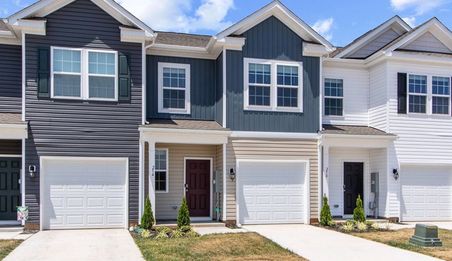 Cozy Cavern Compounds | 2 Luray Townhomes