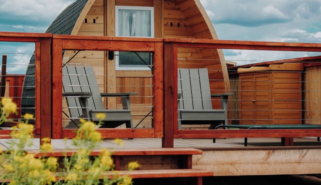 Cozy cedar pod with stunning La Sal Mountain Views