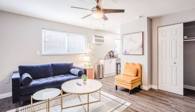 Cozy, Central 1B Apt Close to UC Hospitals, DT
