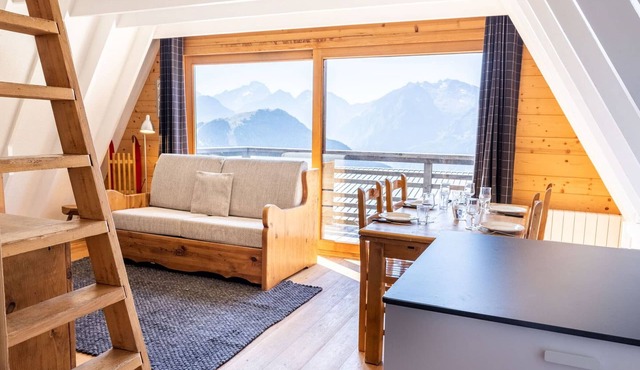 Cozy chalet in Alpe d'Huez for 8 guests with wifi
