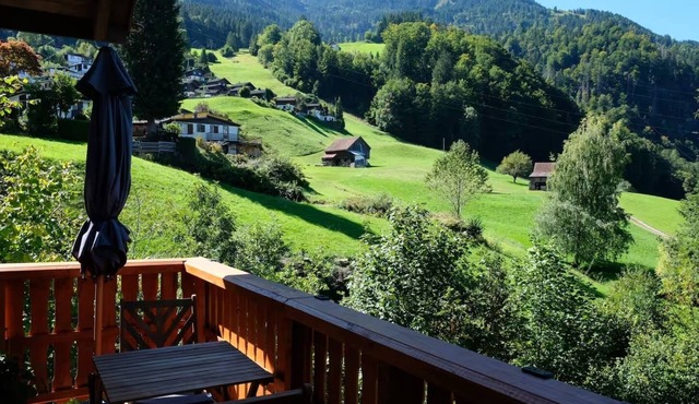 Cozy chalet in Oberterzen - close to the ski lift & dream view