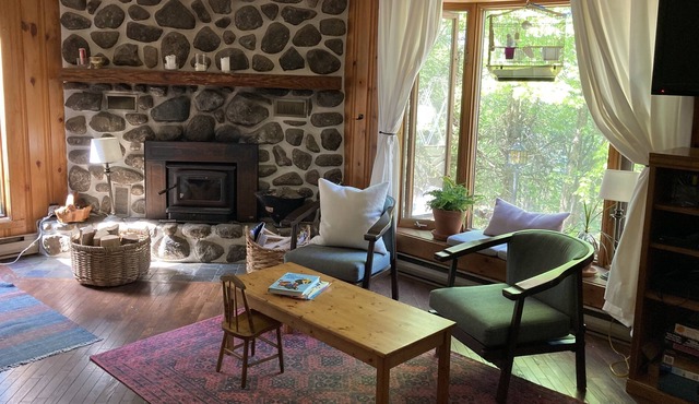 Cozy Chalet in the Woods