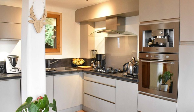 Cozy chalet with mezzanine, wood stove, wifi and parking - Méribel