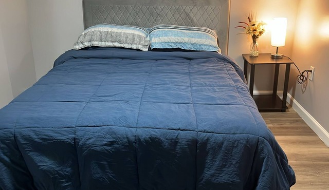 Cozy &Charming room E !