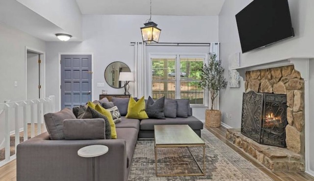 Cozy Chic Dtwn Woodstock