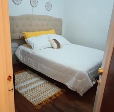 Cozy- Chic room in a very quiet area