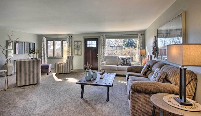 Cozy Choteau Home w/Fire Pit, Grill, Yard!