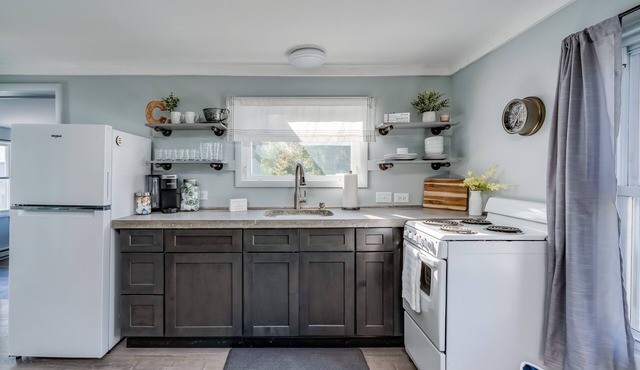 Cozy Clayton Village Apartment