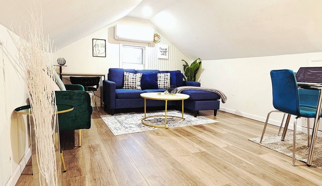 Cozy , Clean and Welcoming Treasure Trove 2bed apt in Union/Irvington near NYC