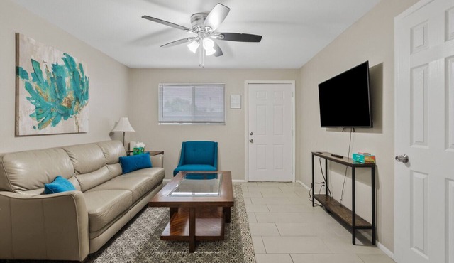 Cozy Clean Apartment Downtown Mesa