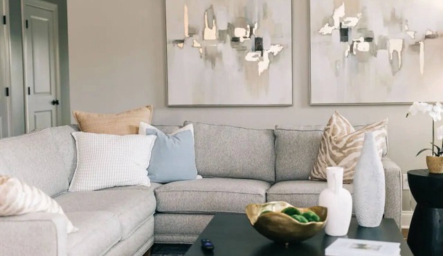 Cozy, Clean Home for Family or Friends