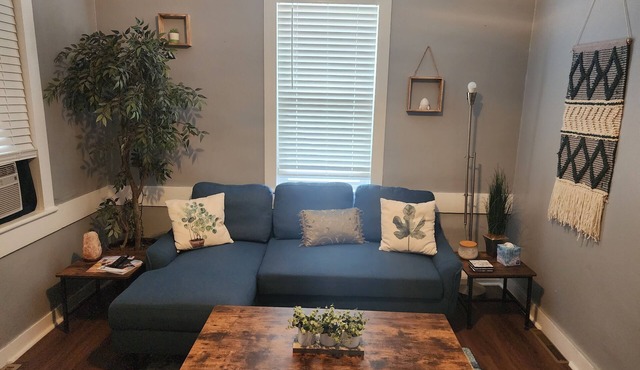 Cozy & Clean in the heart of Manheim Borough Lancaster County.